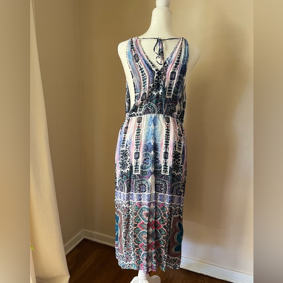 Nanette Lepore beach bathing cover-up. - Picture 3 of 3